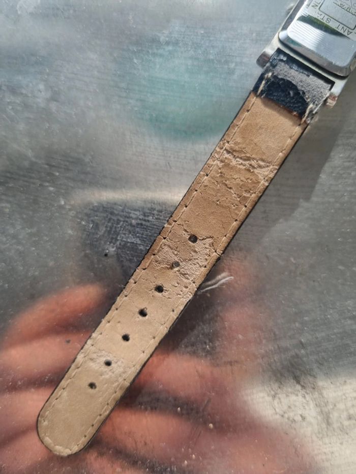Montre vintage noir - photo numéro 12
