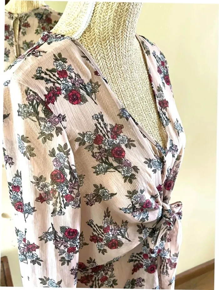 Sublime blouse chemise fluide chic fluide Haut Transparent Floral - photo numéro 11