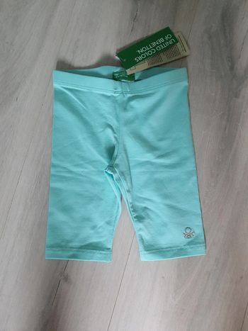 Short cycliste United Colors of Benetton taille 18 mois 82 cm neuf avec étiquettes