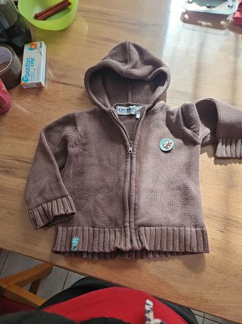 Gilet à capuche 86 cm garçon
