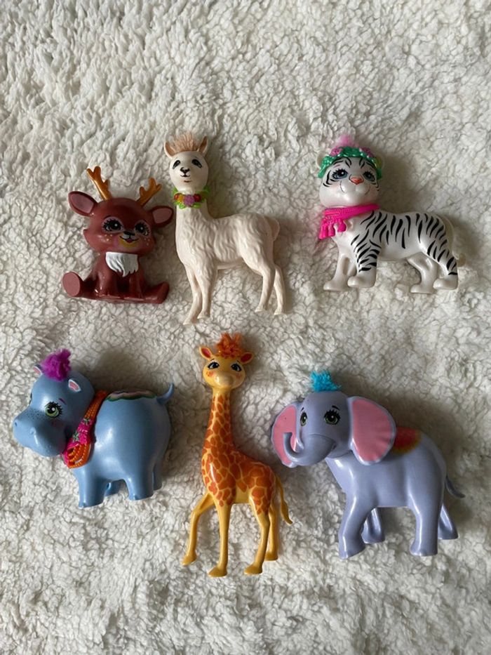 Lot de 6 enchantanimals de grande taille - photo numéro 2