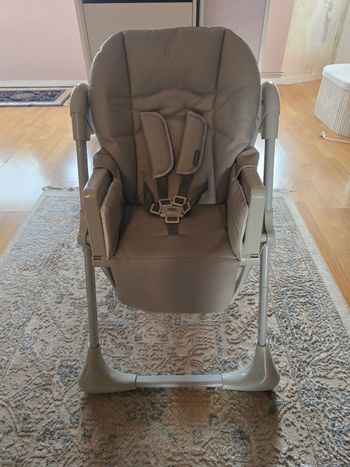 Kinderkraft chaise a mange pour bébé