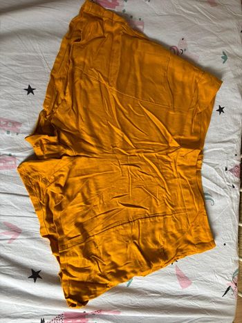 Short moutarde fluide pimkie 38