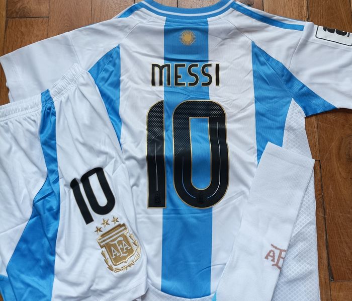 Maillot Messi Argentine taille 8 ans modèle 2026 - photo numéro 2