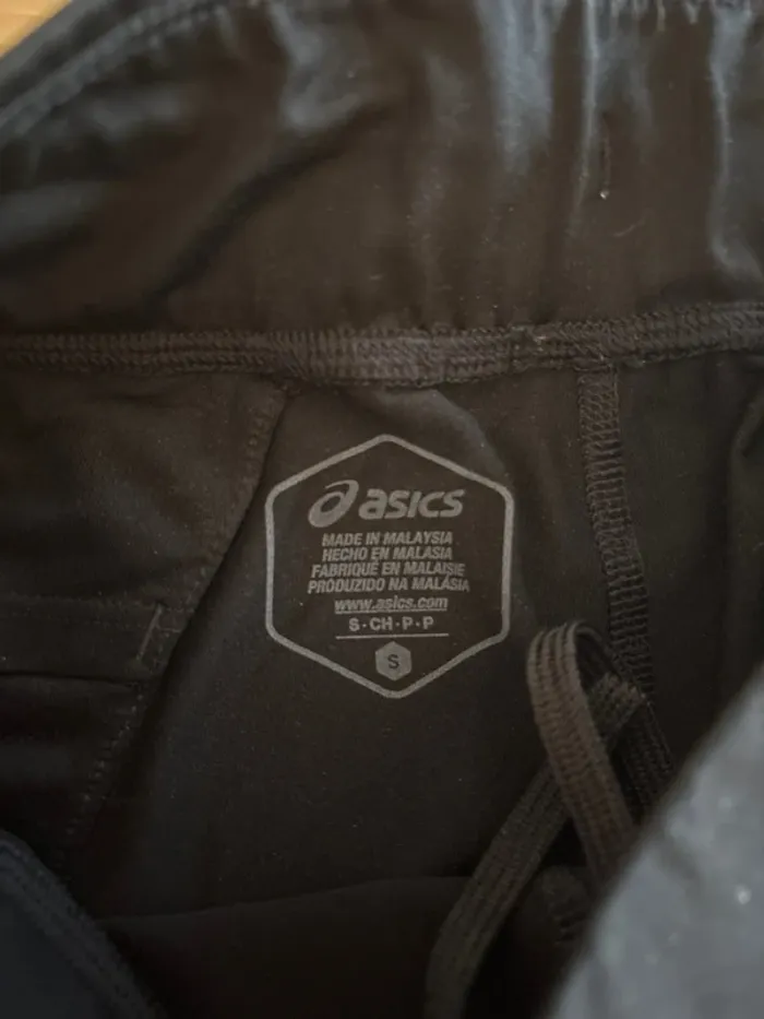 Short sport asics - photo numéro 2