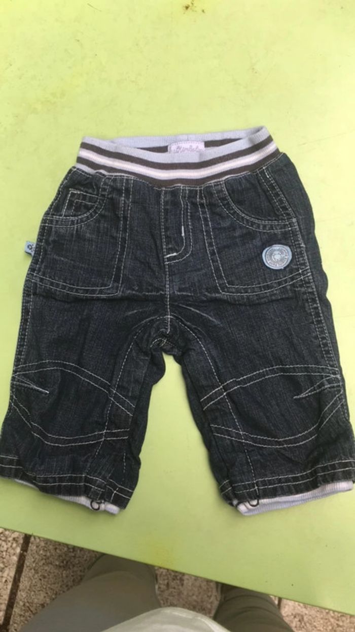 Petit jeans - photo numéro 2