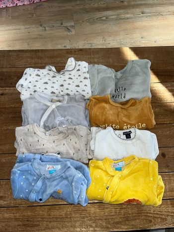 Lot de pyjamas