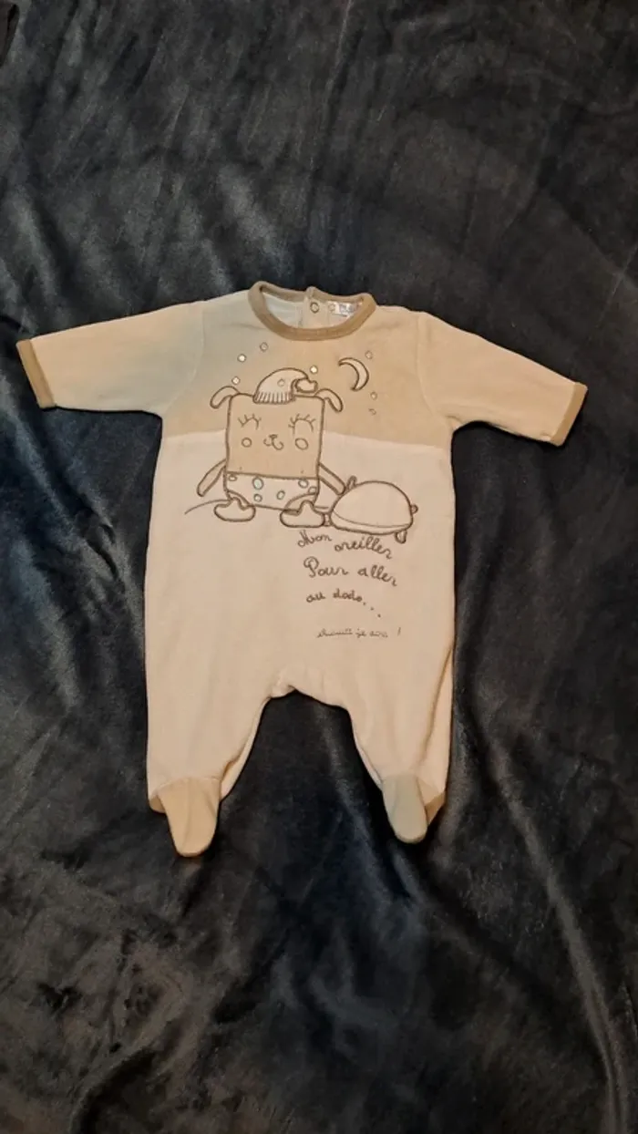 💚Pyjama bébé beige – motif dodo – T. 1 mois - photo numéro 2