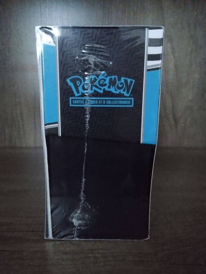 Pokémon, ETB Foudre Noire Ecarlate et violet EV11 - photo numéro 4