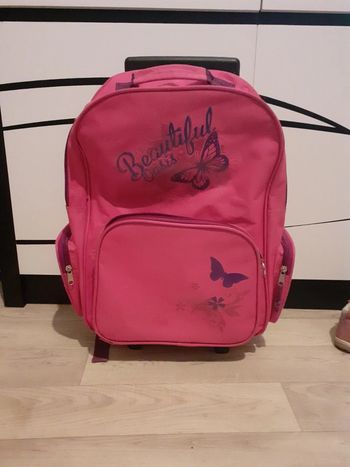Cartable à roulettes
