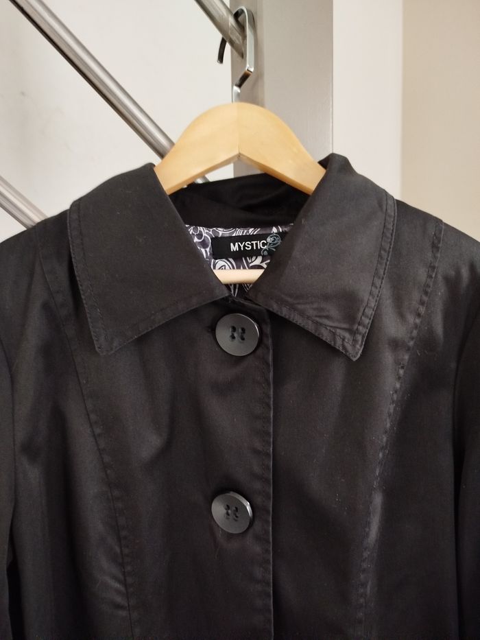 Veste noire - photo numéro 3