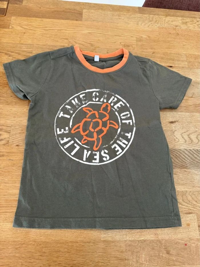 tee shirt