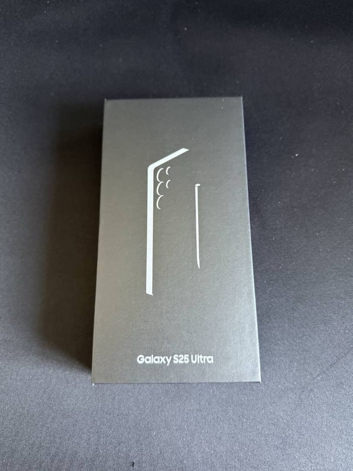 Samsung Galaxy s25 ultra - photo numéro 2