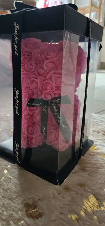 Ours rose en rose éternelles