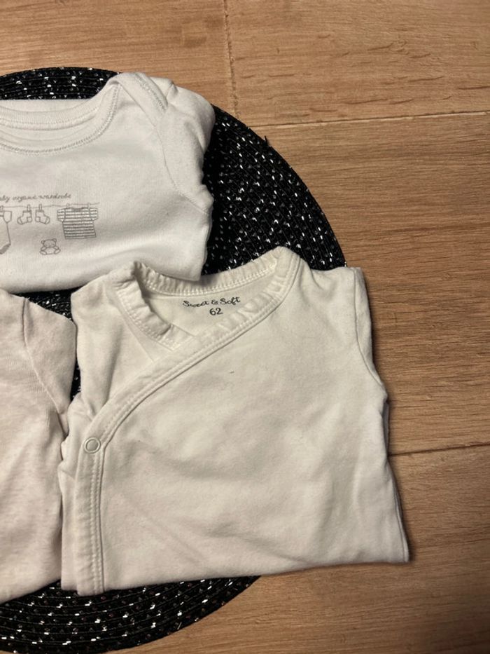 Lot de 3 bodies ML 3 mois - photo numéro 3
