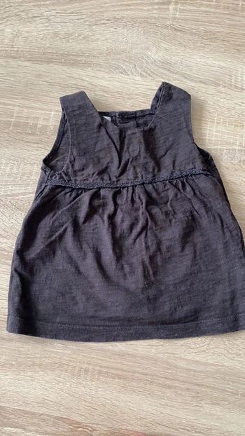 Blouse sans manches kitchoun 12 mois