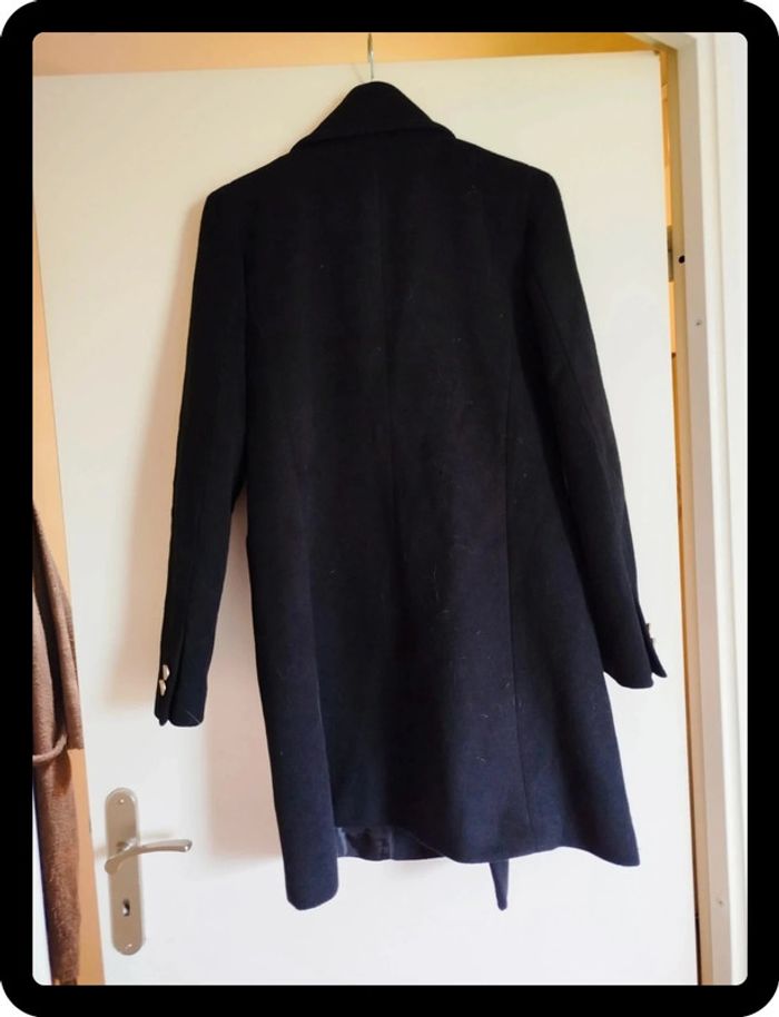 Joli manteau noir stradivarius - photo numéro 2