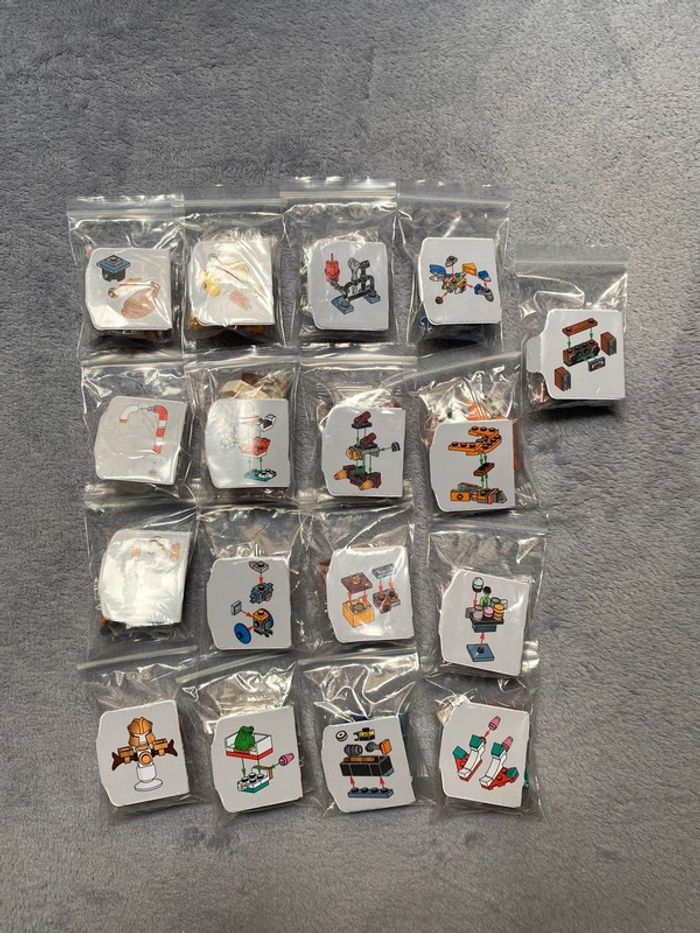 Lot de 17 surprises lego marvel studios the guardians of the galaxy holiday special