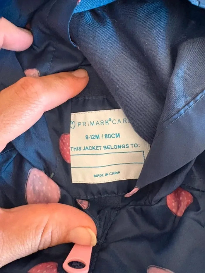 Jolie parka imperméable bébé fille 9-12 mois – motif fraises 🍓 - photo numéro 4