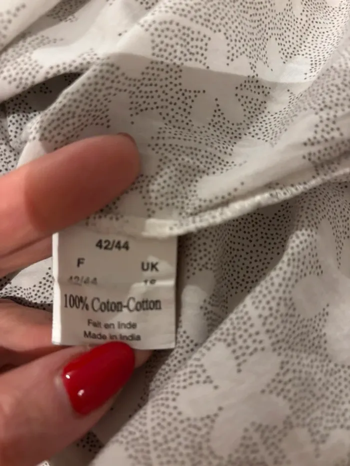 Top femme col V In extenso taille 42/44 en très bon état - photo numéro 8