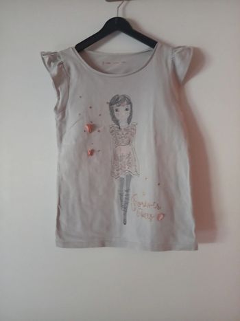 Beau Tee-shirt blanc  10 ans
