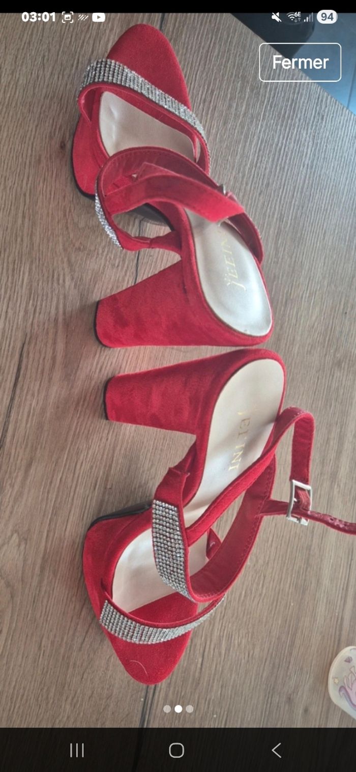 Chaussure à talons - photo numéro 2