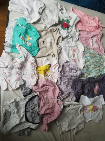 Lot hauts fille 3 mois