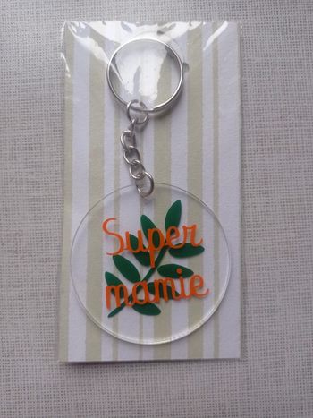 Porte clé super mamie