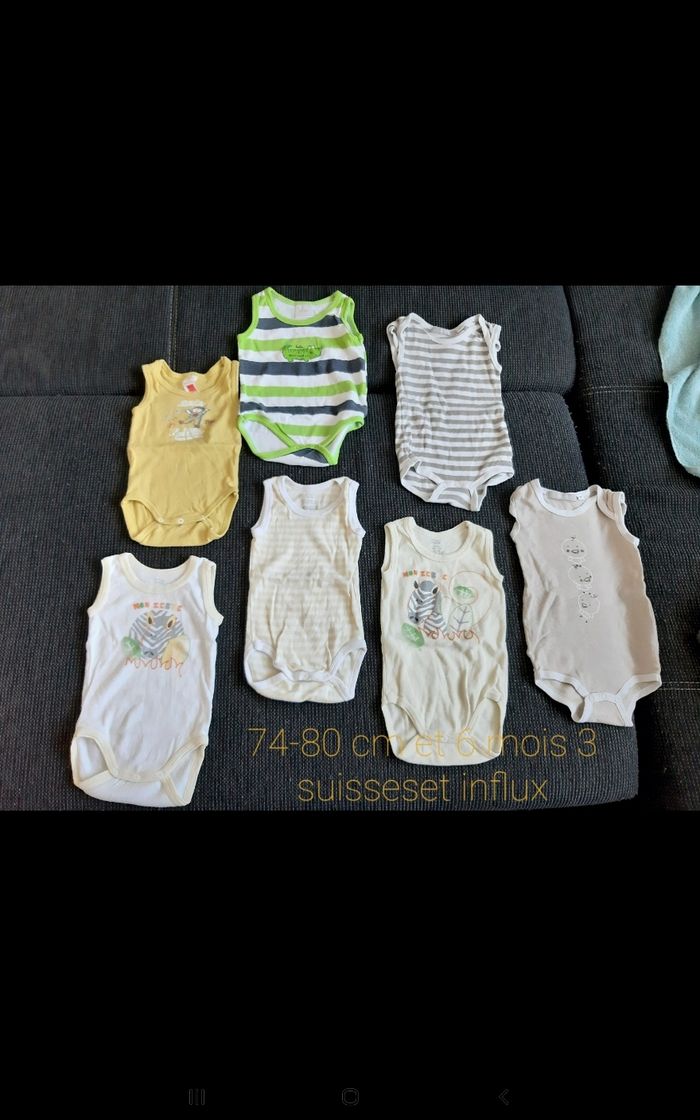 Lots de 7 bodies bébé sans manches