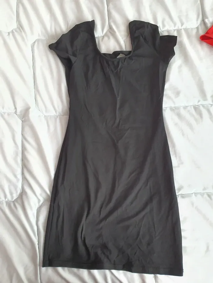 Robe courte - photo numéro 2