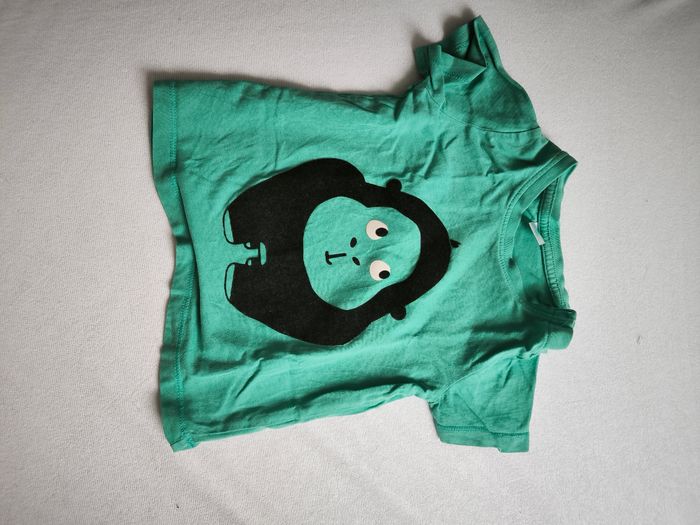 Tee shirt