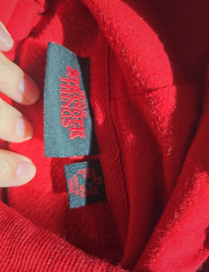 Sweat stranger things - photo numéro 4