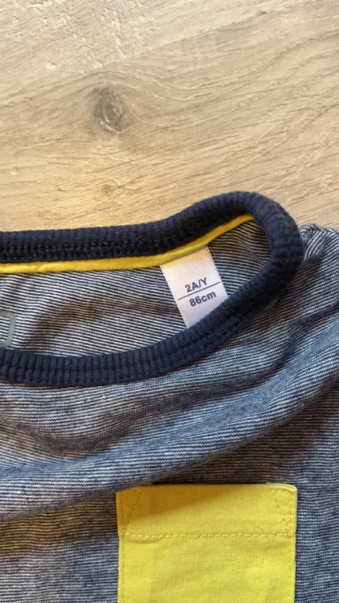 Ensemble t-shirt manches courtes et short - photo numéro 4