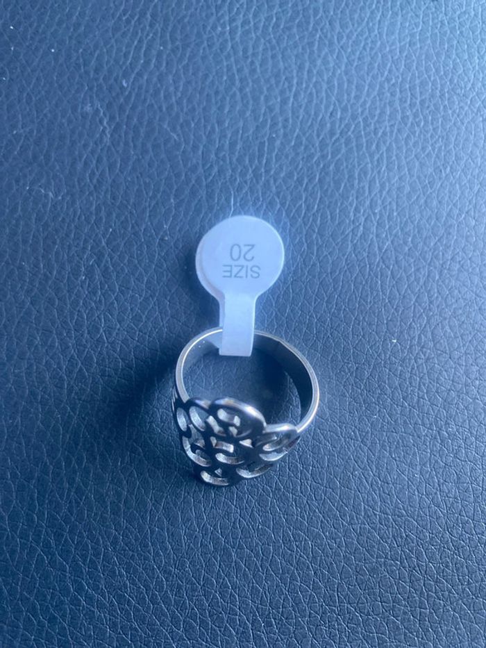 Bague - photo numéro 2