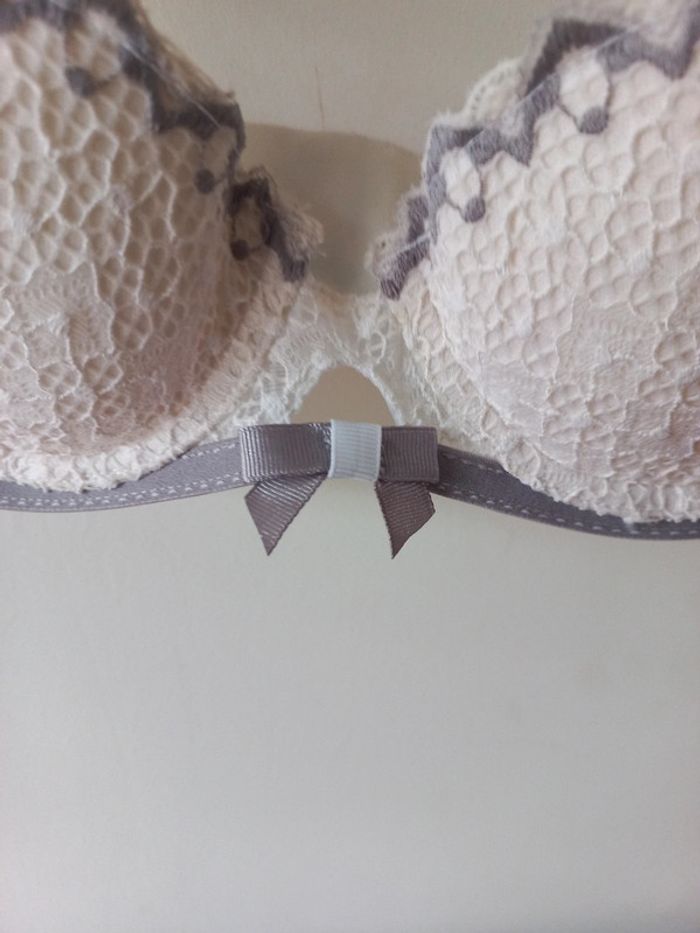 Soutien-gorge 85A - photo numéro 3