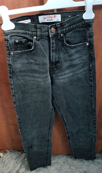 Jeans Slim Mom taille 32 noir gris