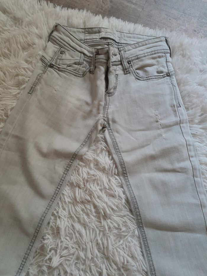 Lots 2 jeans taille 32 - photo numéro 2