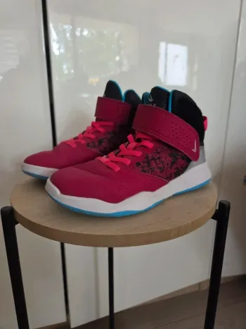 Basket taille 32