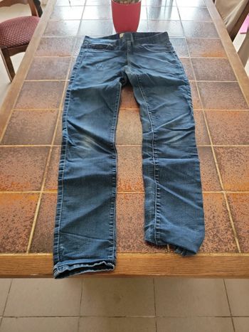 Jean taille élastique sans fermeture