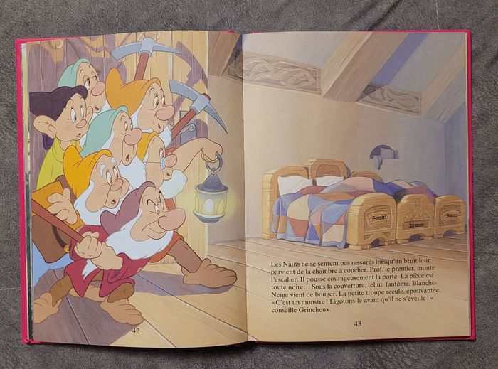 Blanche-Neige et les sept nains (Les classiques Disney.) Véronique de Naurois, Jacob Grimm, Wilhelm - photo numéro 4