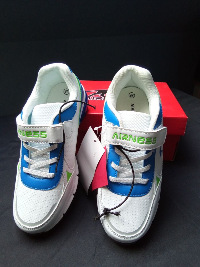 Tennis garçon neuf avec étiquette " Airness" - photo numéro 3