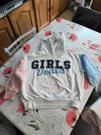 Sweat à capuche