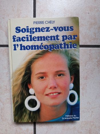 Livre soignez vous facilement par l'homéopathie