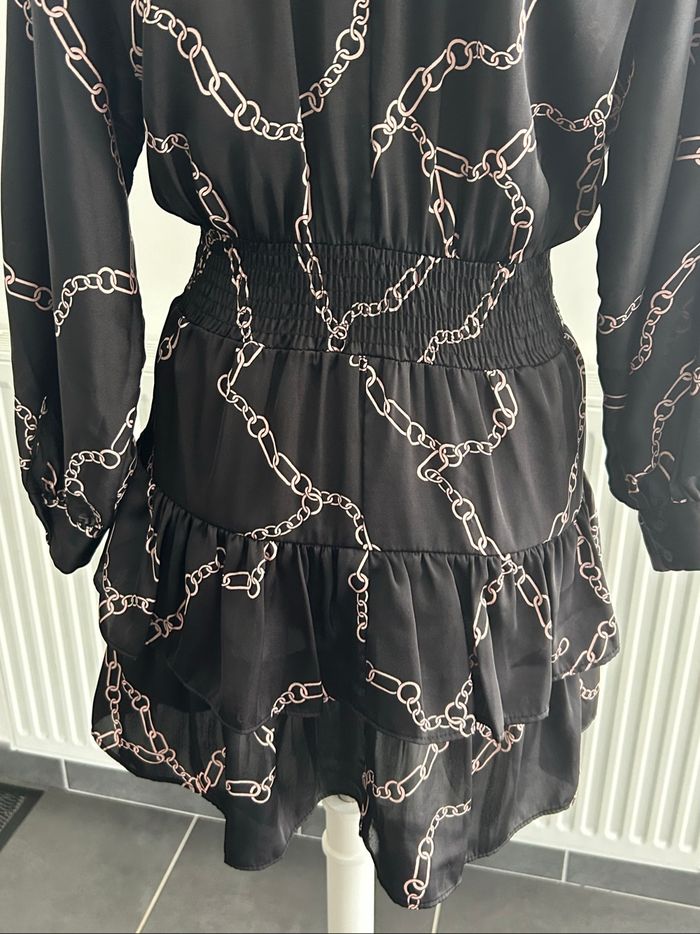 Robe satinée Zara taille S - photo numéro 8