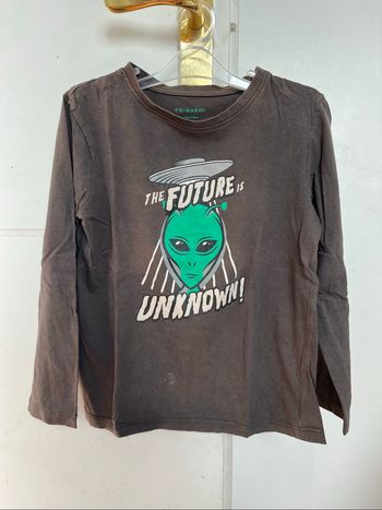 T-shirt Primark noir OVNI extra-terrestre 6A TBE