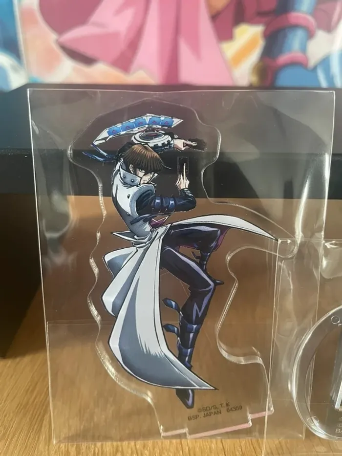 Yu-Gi-Oh! Stand acrylique Seto Kaiba Ichiban Kuji Wake Up Your Memories 8 cm - photo numéro 4