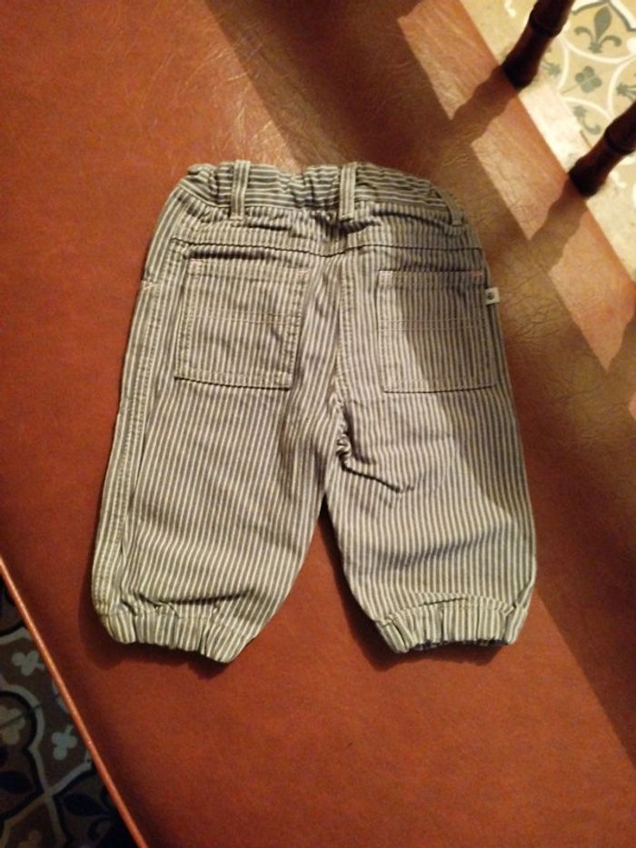 Pantalon 6 mois - photo numéro 2