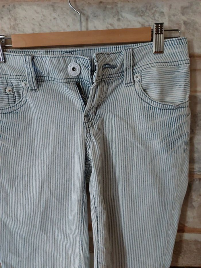 Pantacourt en jeans taille 36 (loue denim) - photo numéro 3