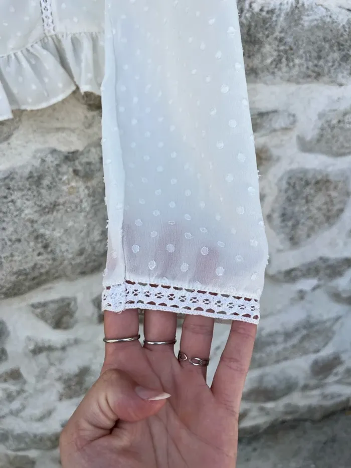 Blouse à pois blancs Zara - photo numéro 4