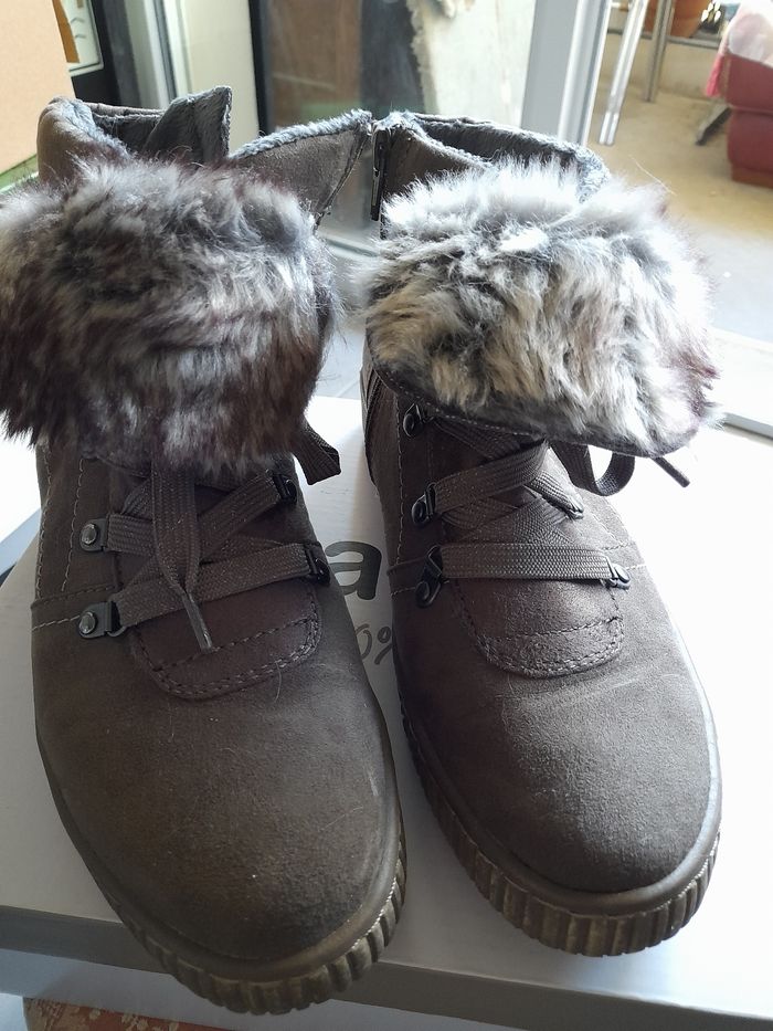 CHAUSSURES HAUTES "JANA RELAX" TAILLE  39